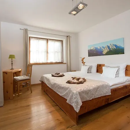 Apartman F9